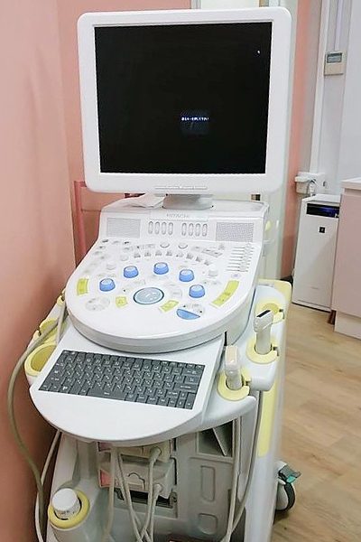 デジタル超音波画像診断装置　購入には未来の福島こども基金などいろいろな市民団体の協力があった＝撮影・松中みどり