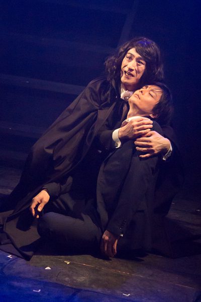 『DRACULA ～The Point of No Return～』公演より＝写真提供・スタジオライフ