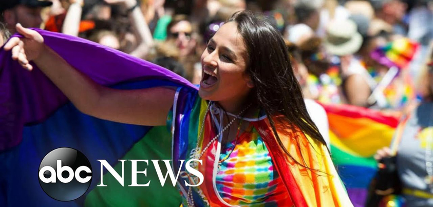 YouTubeの「It was like a dream': Trans advocate Jazz Jennings on gender confirmation surgery」＝「ABC news」チャンネル より