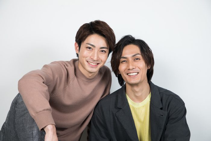 加藤和樹さん（右）と木村達成さん（左）＝撮影・岩村美佳