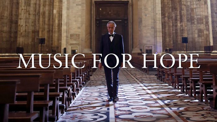 「Andrea Bocelli: Music For Hope - Live From Duomo di Milano」動画（YouTubeのAndrea Bocelliチャンネルより）