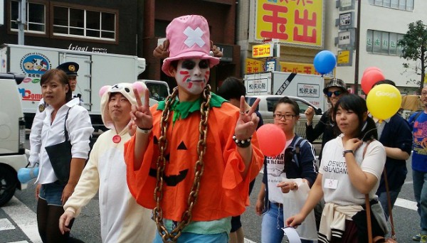 2015年10月10日関西レインボーパレードにて＝撮影・松中みどり