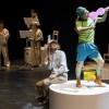 世田谷パブリックシアター「せたがやこどもプロジェクト2016≪ステージ編≫ 音楽劇『兵士の物語』」より＝撮影：引地信彦
