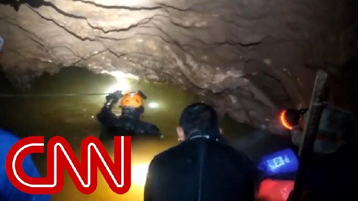 CNNチャンネルのYouTube動画「The miraculous story of the Thai cave rescue」のサムネイル画像