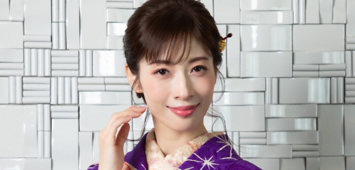 明日海りおさん=撮影・岩村美佳