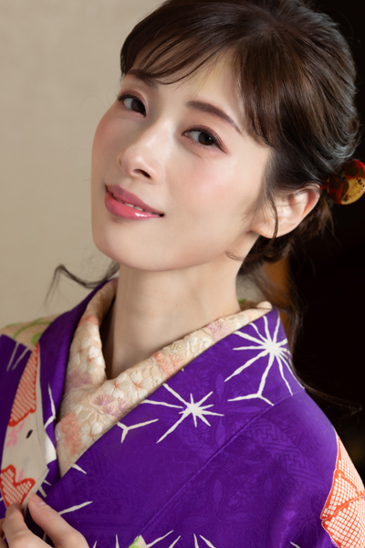 明日海りおさん=撮影・岩村美佳