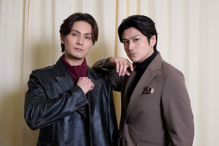 （写真左から）加藤和樹さん、渡辺大輔さん＝撮影・NORI