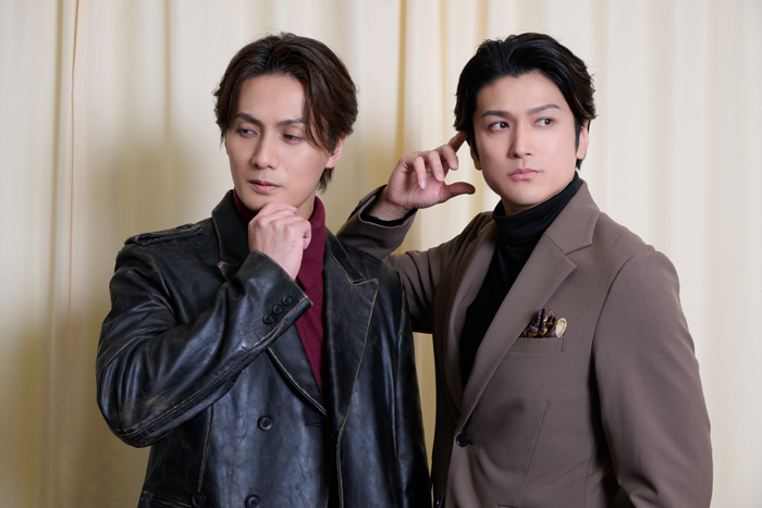 （写真左から）加藤和樹さん、渡辺大輔さん＝撮影・NORI